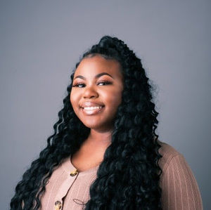 Meet your Posher, Brianna